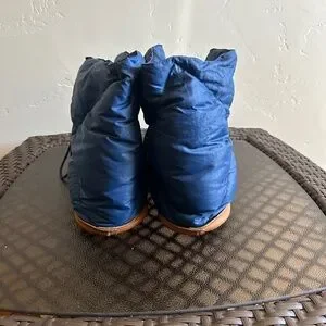 Vintage Eddie Bauer Goose Down Quilted Puffy Slippers with Leather Sole Eddie Bauer | Shoes | Vintage Eddie Bauer Goose Down Puffer  main image 4